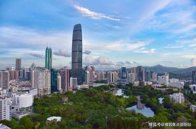 深圳京基宸悅府售樓處電話→售樓中心網(wǎng)站→樓盤詳情→24小時熱線電話